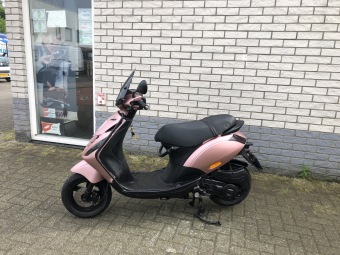  GAVE PIAGGIO ZIP SP 4-TAKT MAT ROSE GOLD BROM BJ2020 7000KM  45km