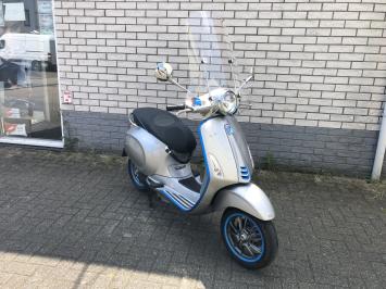 JONGE VESPA SPRINT S 45KM ELETTRICA longe range BJ2024 1900KM