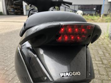 GAVE PIAGGIO ZIP SP 45KM BROM PHSYDELIC BJ2017 11000KM