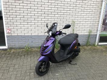 GAVE PIAGGIO ZIP SP 45KM BROM PAARS BJ2014 9000KM