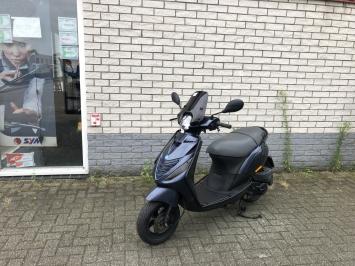 DIKKE PIAGGIO ZIP SP 45KM BROM 4-TAKT MIDNIGHT BLEU  BJ2007 7000KM