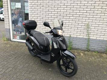 MOOIE KYMCO PEOPLE S 45KM BROM ZWART BJ2016 7200KM