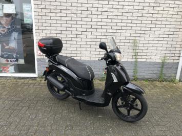 MOOIE KYMCO PEOPLE S 45KM BROM ZWART BJ2016 7200KM