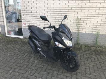 MOOIE SYM JET 14 45KM BROM 4-TAKT MAT ZWART BJ2019 9000KM