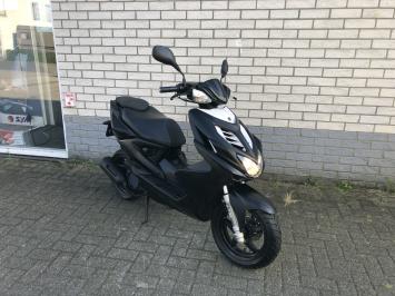 GAVE YAMAHA AEROX R 45KM BROM MAT BLACK BJ2014 9000KM