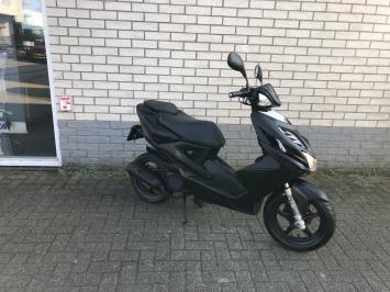 GAVE YAMAHA AEROX R 45KM BROM MAT BLACK BJ2014 9000KM