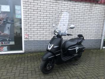 PRACHTIGE PEUGEOT DJANGO R 45KM BROM MAT BLACK BJ2019 5000KM