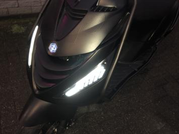 DIKKE PIAGGIO ZIP SP 45KM BROM MAT BLACK BJ2023 5000KM VOL OPTIES 